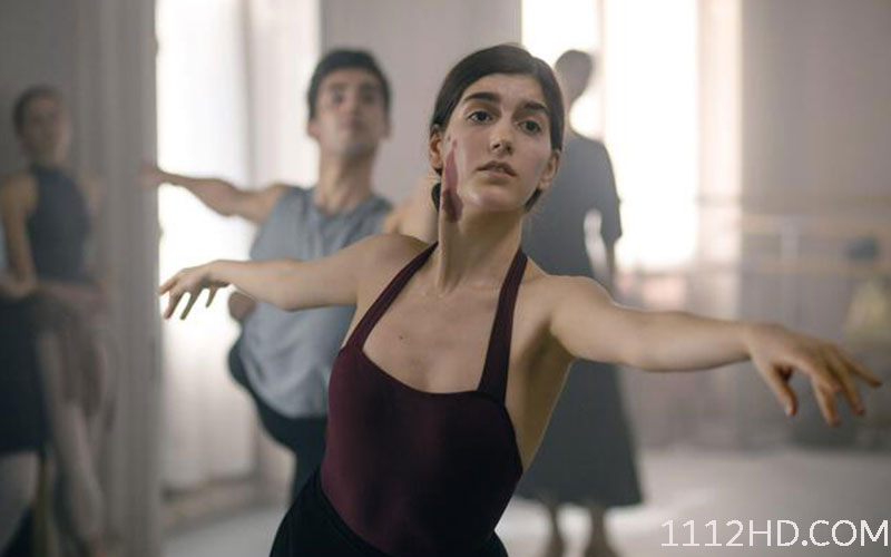  Dancing on Glass ระบำพื้นแก้ว (2022) 