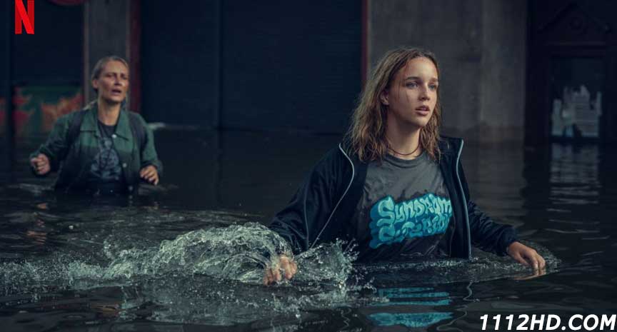 น้ำถล่มเมือง High Water (2022)