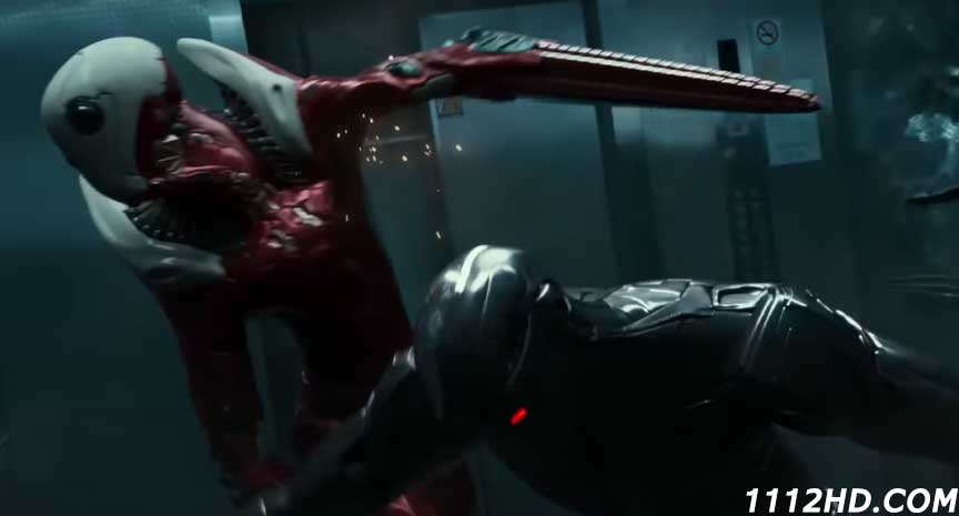 วายร้ายเอเลี่ยน ดาบศักดิ์สิทธิ์ และภารกิจล่าข้ามมิติ