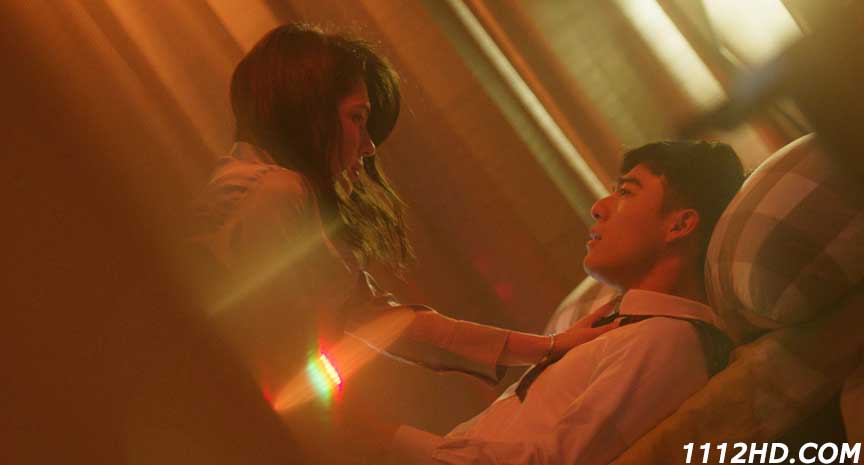  Lesson in Love ซับไทย (2022) บทเรียนรักต้องห้าม